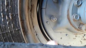 "БИЗОН А-01" как совместил колёсные диски Т150 и К-701