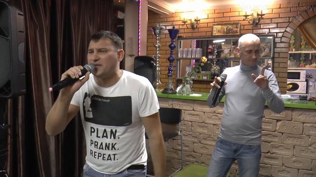 Вячеслав ЛЕОНТЬЕВ   Всем моим корешам !!!