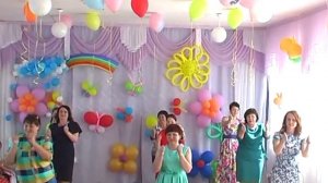 Флешмоб родителей на выпускном в детском саду (1) #мамочкойгоржусь #бижбуляк