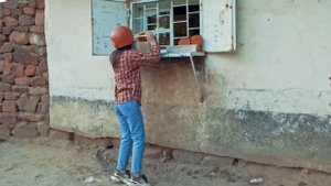 AIDA - Bolim-Bolim (Official CLIP)