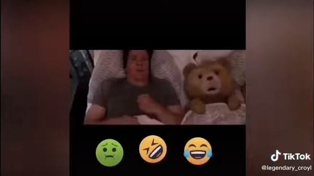 эсосссос у мальчика стресс!!!