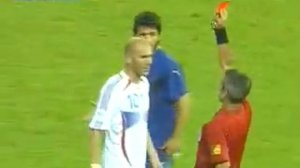 удар головой Зинедина Зидана в Марко Матерацци.mp4