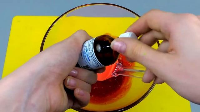 3 ЛИЗУНА ИЗ МОЮЩЕГО СРЕДСТВА МЫЛА И ЗУБНОЙ ПАСТЫ! Слаймы по рецептам подписчиков! смотреть онлайн