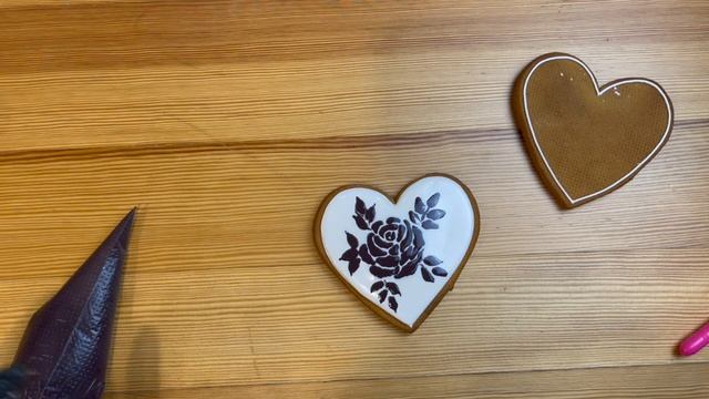 РОЗЫ ПО-МОКРОМУ | пряничная инверсия смотреть онлайн