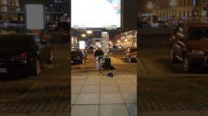 Уличный музыкант, Санкт-Петербург (2)