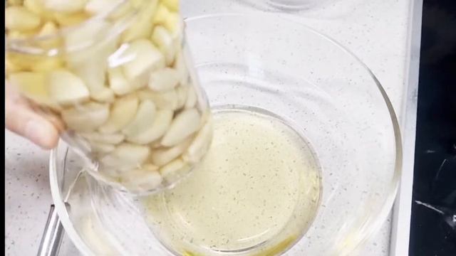 Маринованный чеснок в соевом соусе по Корейски 간장마늘장아찌 #Корейскиерецепты #Маринованныйчеснок