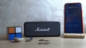 Bluetooth speaker Marshall Emberton plays Russian song Воля и Разум. Звук колонки Маршал