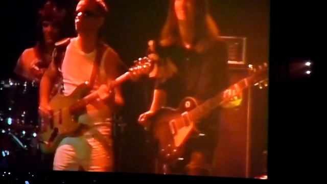 20 лет без Кино - Мельница - Красно-желтые дни (Начало) смотреть онлайн