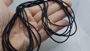 Черный кручёный шнурок из шёлка с замком закруткой. Гайтан для крестика 5шт.