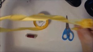 Как сделать крученую розу из атласной ленты How to make a twisted rose of satin ribbon
