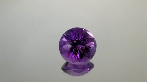 Аmethyst gemstone, 18 mm circle.