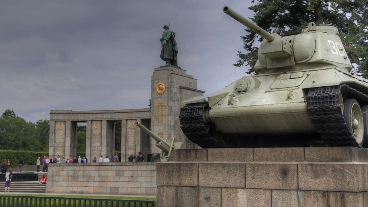 русские танки в берлине