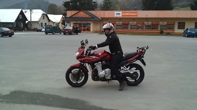 Suzuki Bandit 1250 a Radka