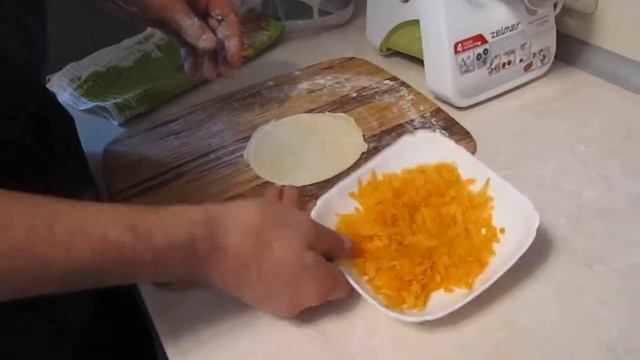 Сосиски в тесте своими руками. смотреть онлайн