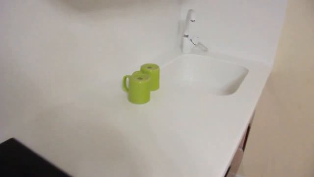 Столешница и стеновая панель из камня
