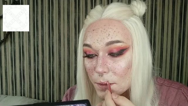 ПАРИК C АЛИЭКСПРЕСС. ДВА ПУЧКА В СТИЛЕ E-GIRL. Макияж губ. смотреть онлайн