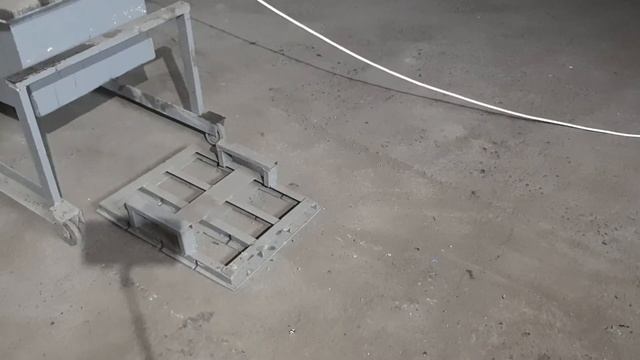 Станок шлакоблочный своми руками. Скоро стройка, готовимся. смотреть онлайн