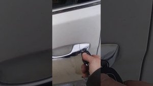 Санта Фе 3 заблокировался с ключом в замке зажигания