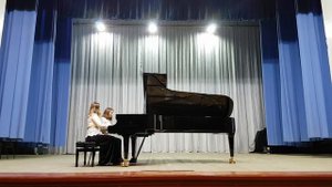 Ларионов В. Попурри на темы песен военных лет (март 2020)