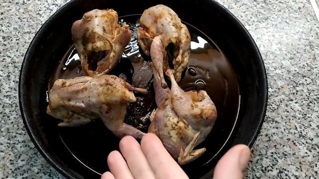 САМЫЕ ВКУСНЫЕ ПЕРЕПЕЛКИ В ДУХОВКЕ/ Сочные с хрустящей корочкой!!! смотреть онлайн
