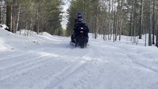 Снегоход STELS АТАМАН SA800T первый тест драйв от X-MOTORS смотреть онлайн