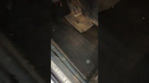 Упала (провалилась) педаль сцепления ларгус, логан