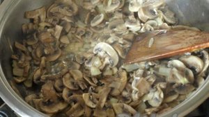 Суп с плавленным сырком и шампиньонами