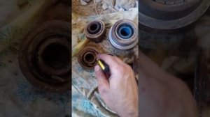 Опорный каток(ролик). Ремонт и обслуживание. Мини экскаватор.