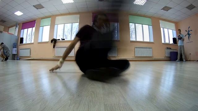 МС Каретный - Тренировка Брэйк Данс смотреть онлайн