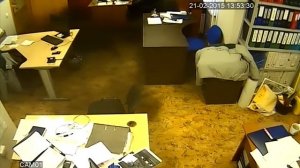 Как нужно трясти картридж