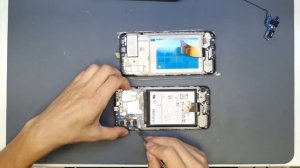 Samsung A02S - погнули телефон, сломался дисплей. Замена в сборе с рамкой. Replacement display a025