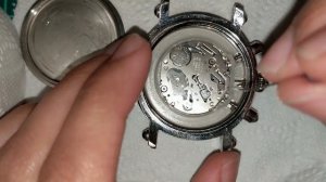 Stem Removal for Quartz Chronograph Watch (Miyota Jpn Mvmt)