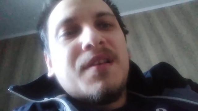 переругался с оператором горячей линии м-видео из-за высоких цен на товары 5 апреля 2022 года