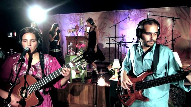 Conquista Sessions - Living With You - Passiflora смотреть онлайн