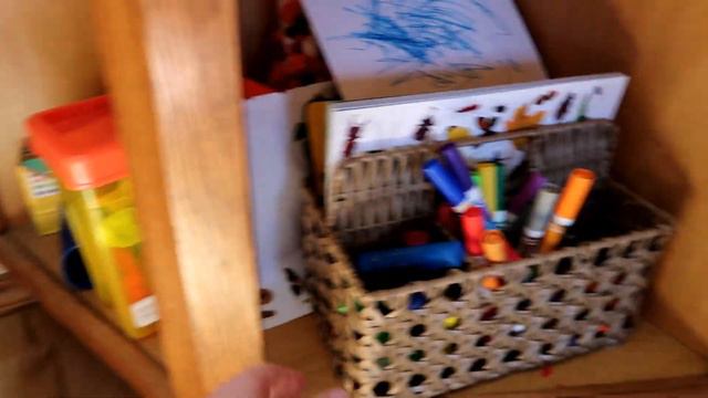 Montessori House Tour// REALISTIC AND AVERAGE SIZED HOME смотреть онлайн