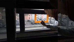 Полировка панорамных окон в квартире.