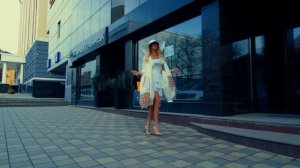 Манвел Пашаян - 'А ТЫ ТАКАЯ МОДНАЯ' - Премьера 2022 (1).mp4