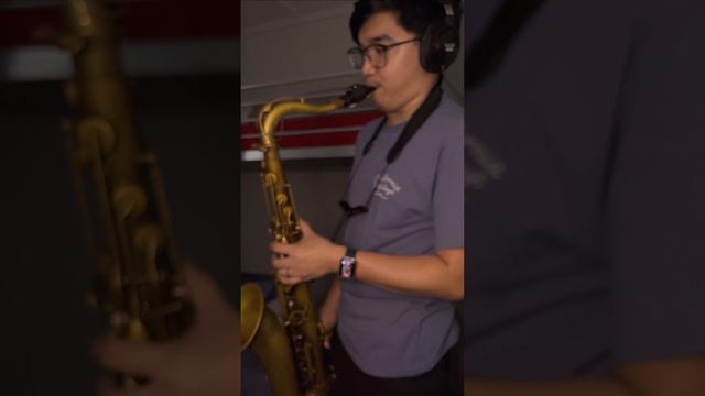 How Deep Is Your Love Tenor Saxophone Cover - Karl Valderama смотреть онлайн