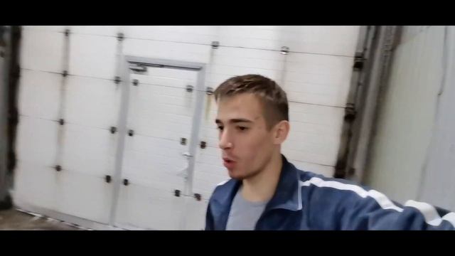 Покраска Toyta Vitz МОНТАНОЙ в круг! Дёшево и сердито