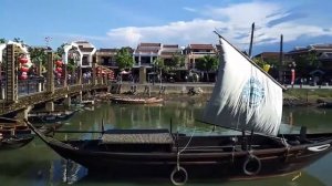 Старинный город Хойан, в списке ЮНЕСКО. An ancient Hoi An city, listed by UNESCO.