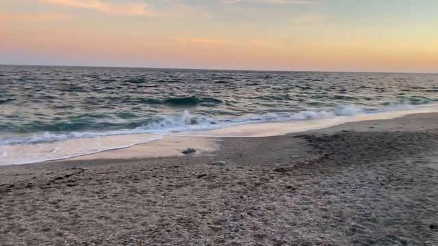Прогулка по пляжу в Одессе | Закат без фильтра и без обработки | Sea Sunset смотреть онлайн