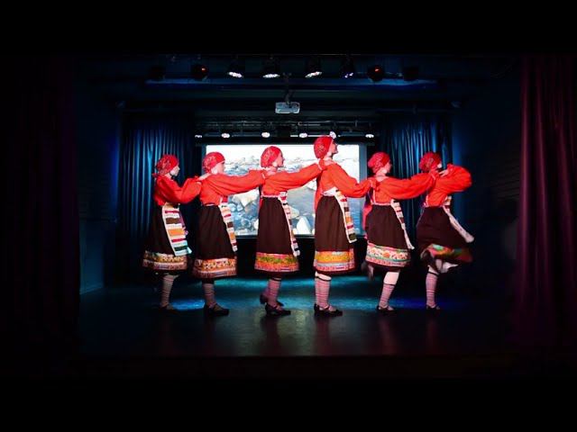 'На горе то у нас елочка' общая постановка воспитанников на материале Нижегородской области. смотреть онлайн