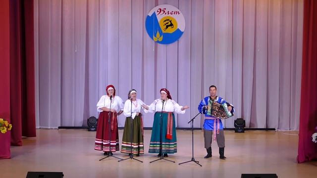 стихи о войне. высказывания о поздней любви. по северу по вольному ноты. два одиноких человека. не пора ли позабыть печали.