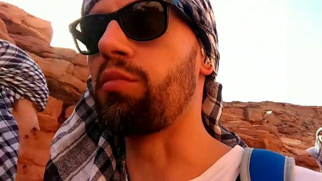 Затерянный мир в египетской пустыне, гонки на квадроциклах с бедуинами и дайвинг на острове фараоно смотреть онлайн