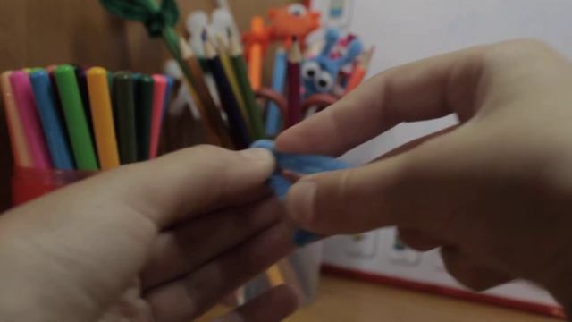 Хамелеон из синельной проволоки
