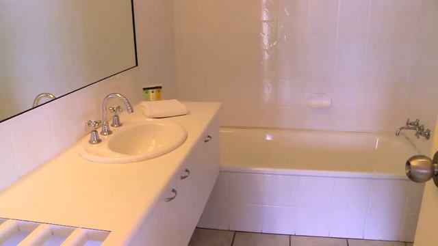 Pandanus Apartment - Seaview Resort Mooloolaba смотреть онлайн