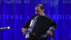 1.  Эми Драгой фестиваль Аккордеон Плюс 2015