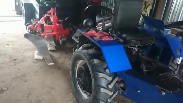 Знову "специ" на горизонті ??♂️і всілякі приколи з двигуном та плугом. Внутрішні роботи в гаражі