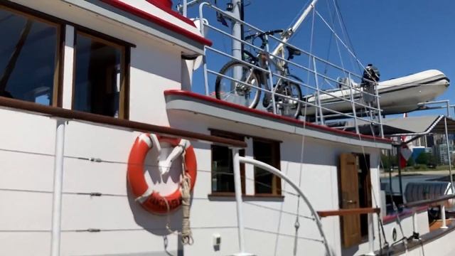 Обнаружил подводную лодку капитана Немо . abrakadabra . смотреть онлайн