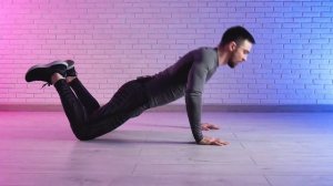 Как научиться отжиматься от пола? Отжимания с колен – отличное упражнение для трицепса плеч и груди